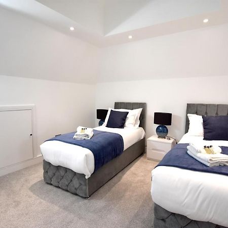 Northside Apartments Ealing Londýn Exteriér fotografie