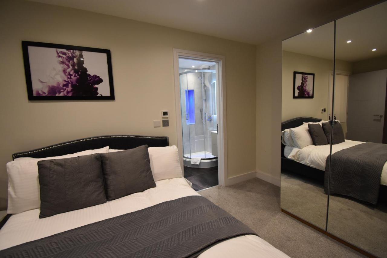 Northside Apartments Ealing Londýn Exteriér fotografie